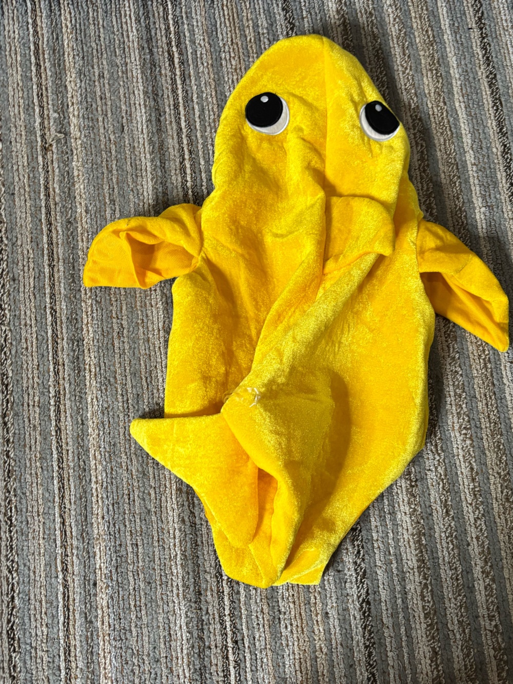 Baby shark Bright Yellow Plush Hooded Kids Hat